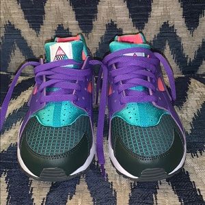 Kid’s Nike Huarache Run Now